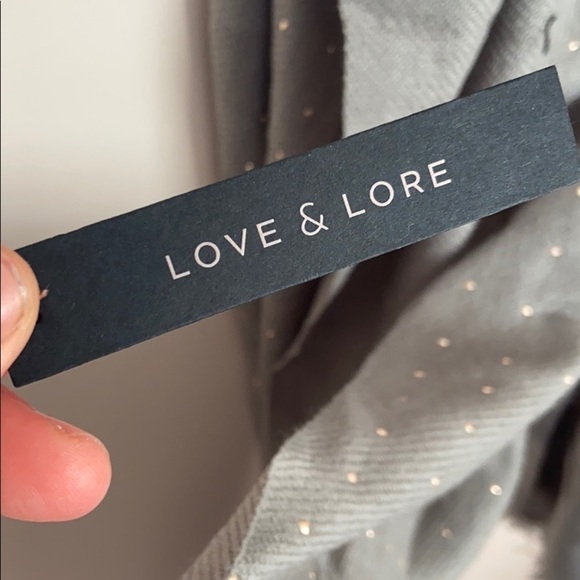 love & Lore Scarf - Picture 2 of 5
